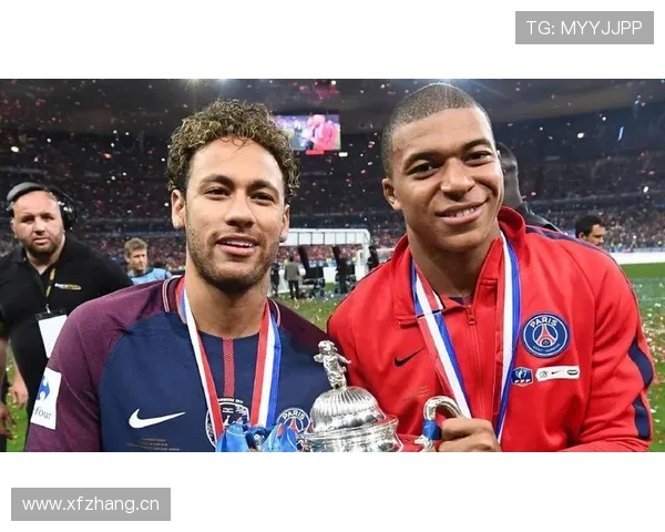 内马尔与姆巴佩核心能力对比:谁是巴黎真正核心 内马尔与姆巴佩核心能力对比:谁是巴黎真正核心