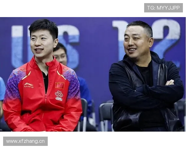 刷到刘国梁拎个包回家，比我家车还贵，隔壁大妈盯着看不眨眼